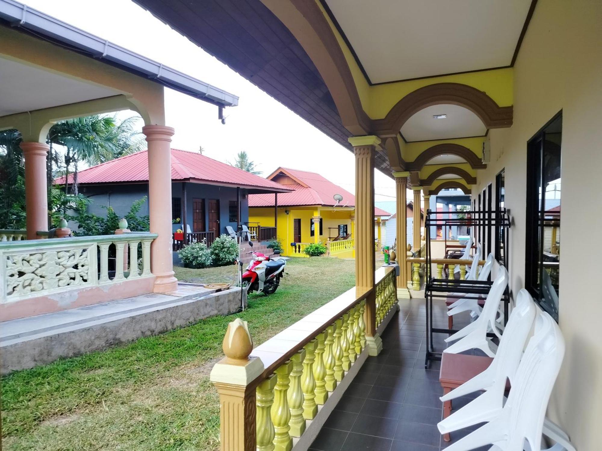 Restu Chalet Tioman Kampong Ayer Batang Exteriér fotografie